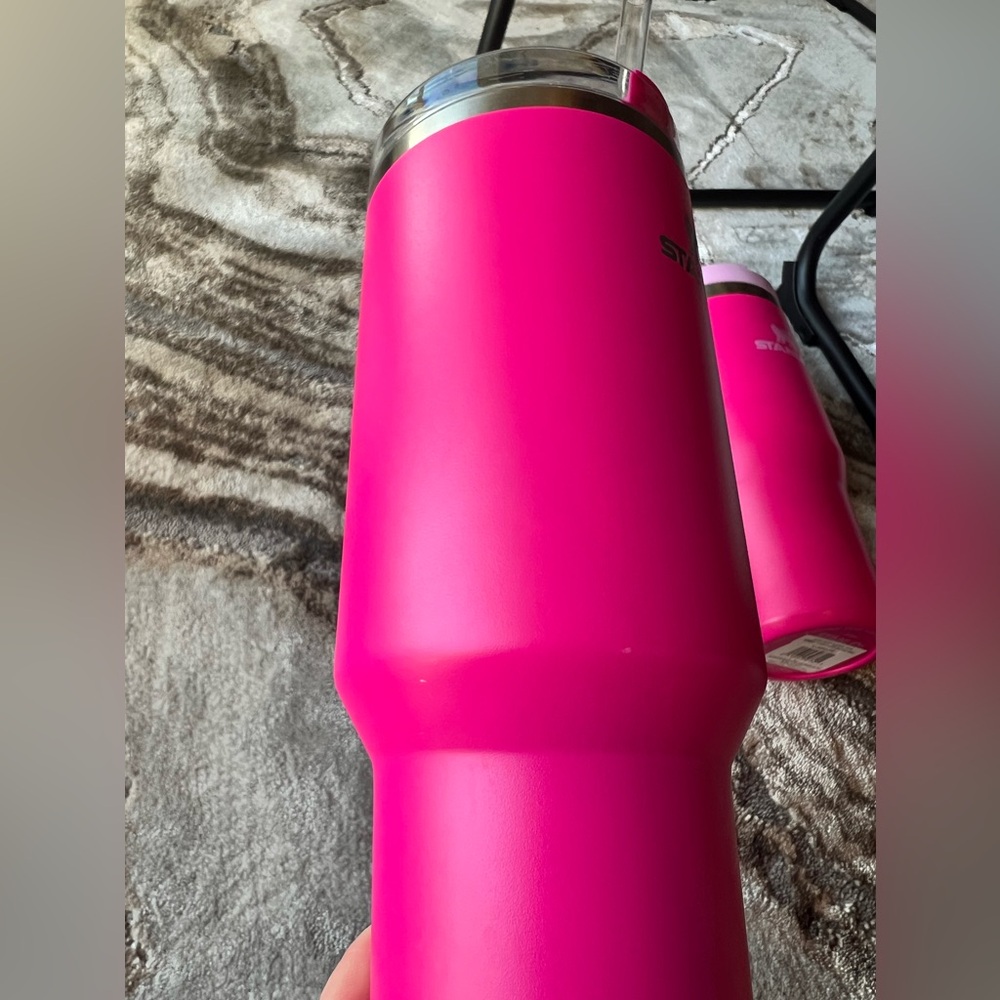 Stanley Camelia Pink 40 oz ONLY - Picture 7 of 8